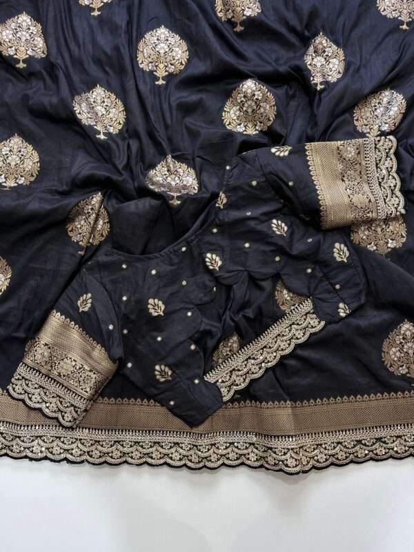 Pure Banarasi Pattu Saree - Image 6